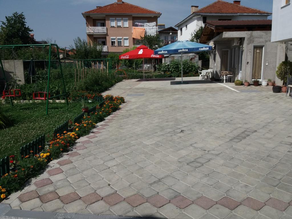 Apartments Nasteski โอครีด ภายนอก รูปภาพ