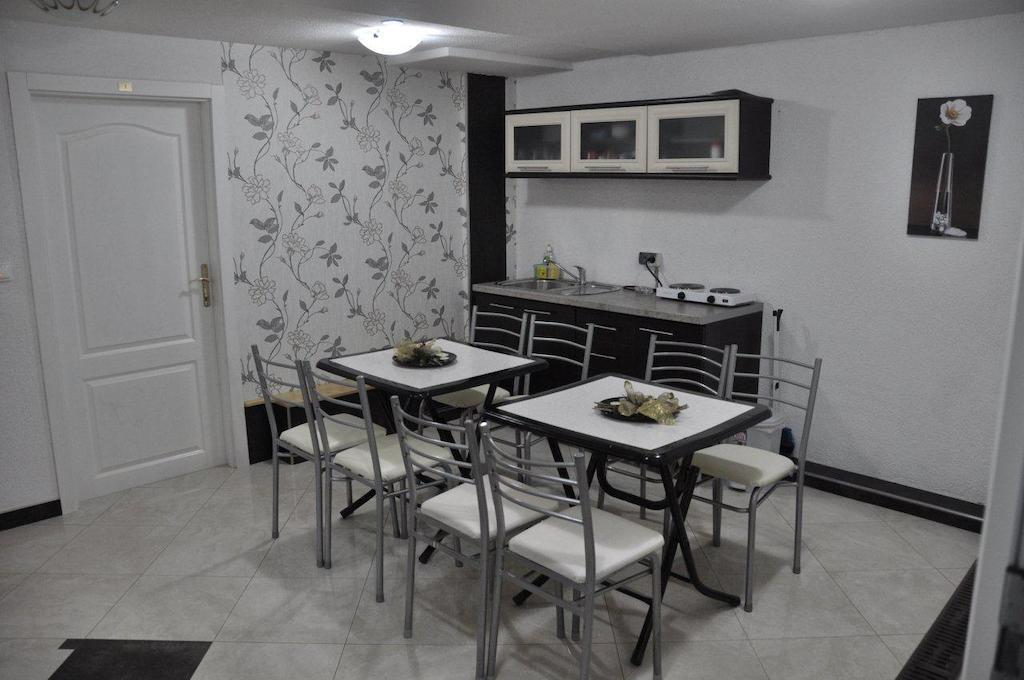 Apartments Nasteski โอครีด ภายนอก รูปภาพ